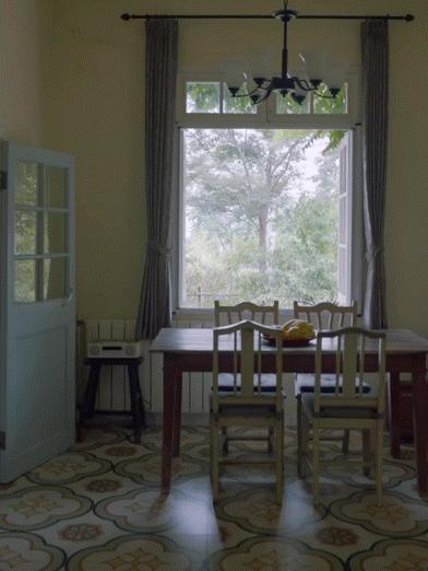 v2-2b20f1db84394cda02a9a6c640cd682e_b