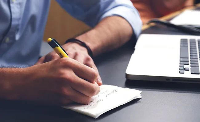 真正舒适的工作，绝不是钱多事少离家近