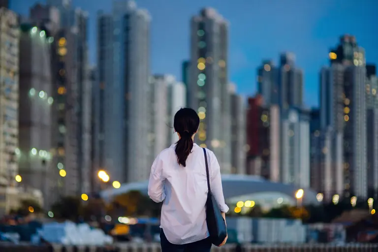 我，存款100万靠利息生活，快要活不起了